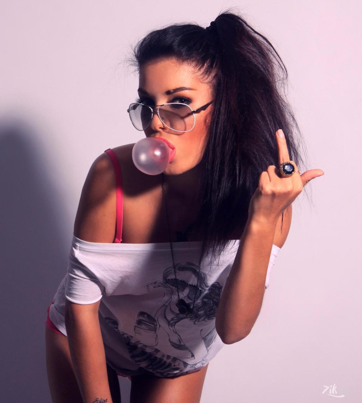 Sassy girls in Santa Marta