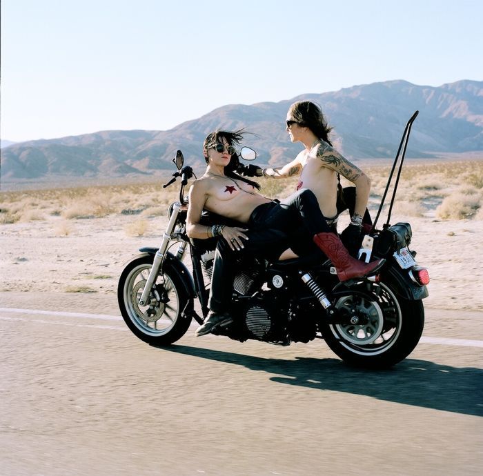 Girls on a motorcycle in Santa Marta