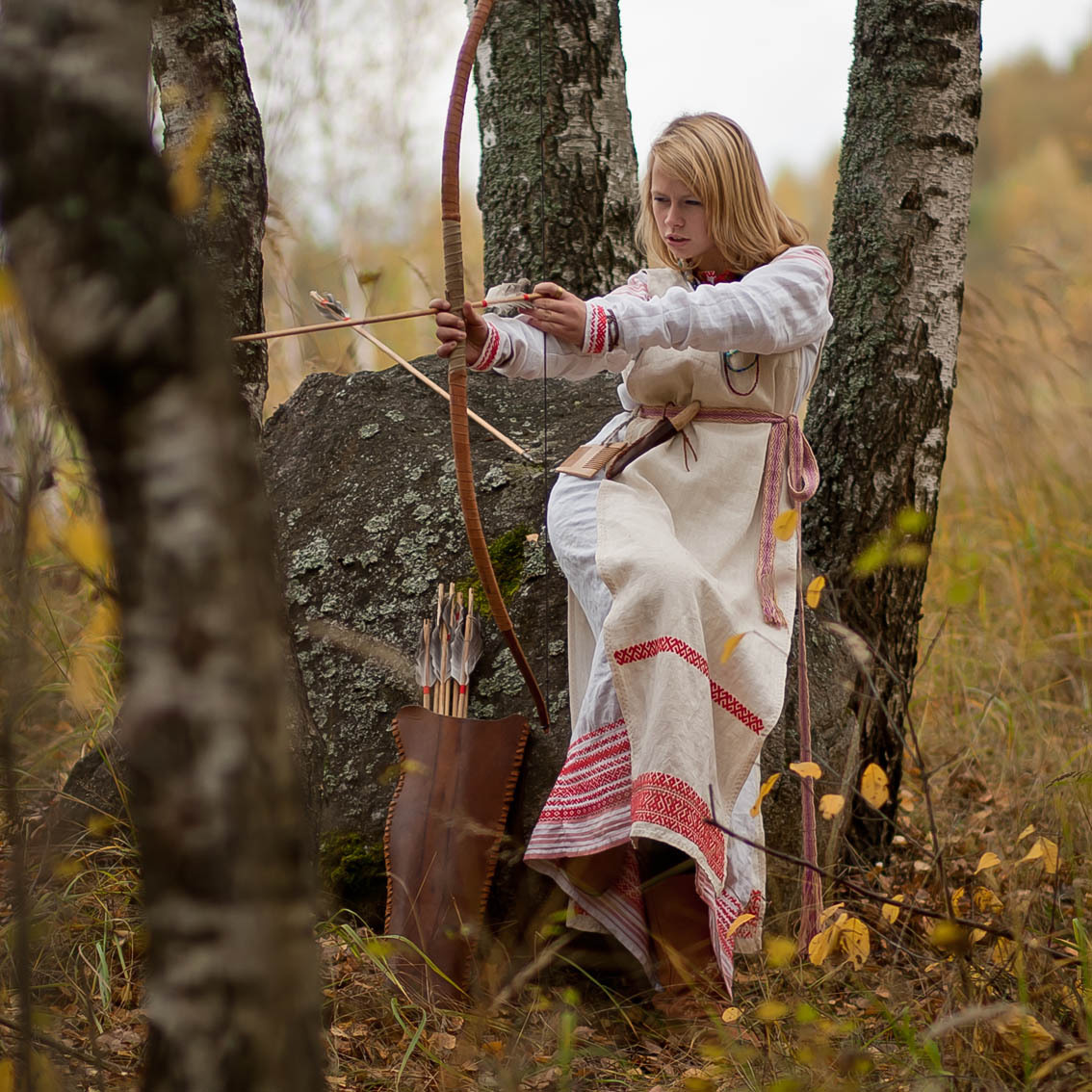 Sexy photo Girls in Slavic costumes in Santa Marta